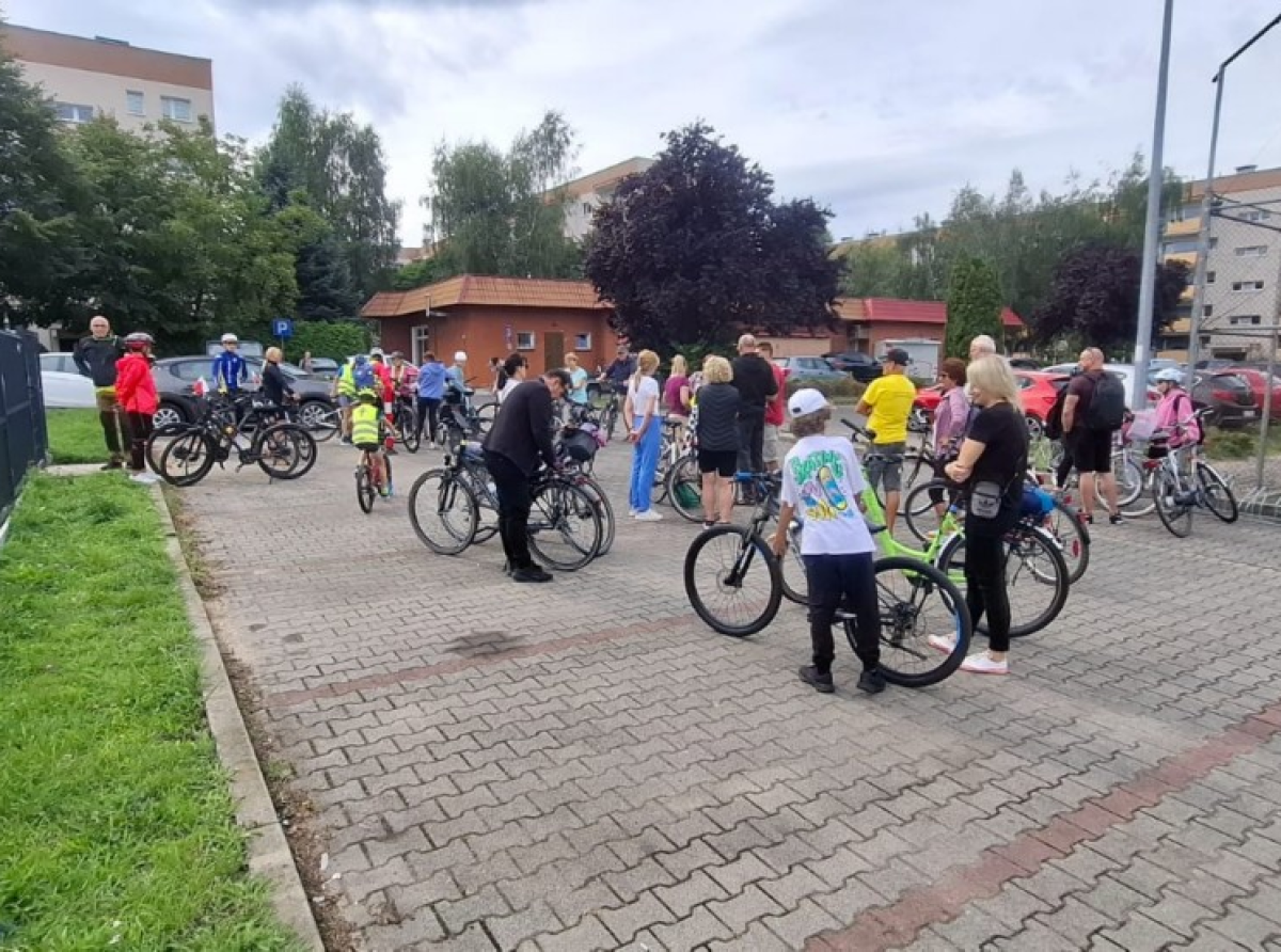 Wycieczka Rowerowa Osiedla „Konstytucji 3 Maja” – udana sobota na dwóch kółkach 