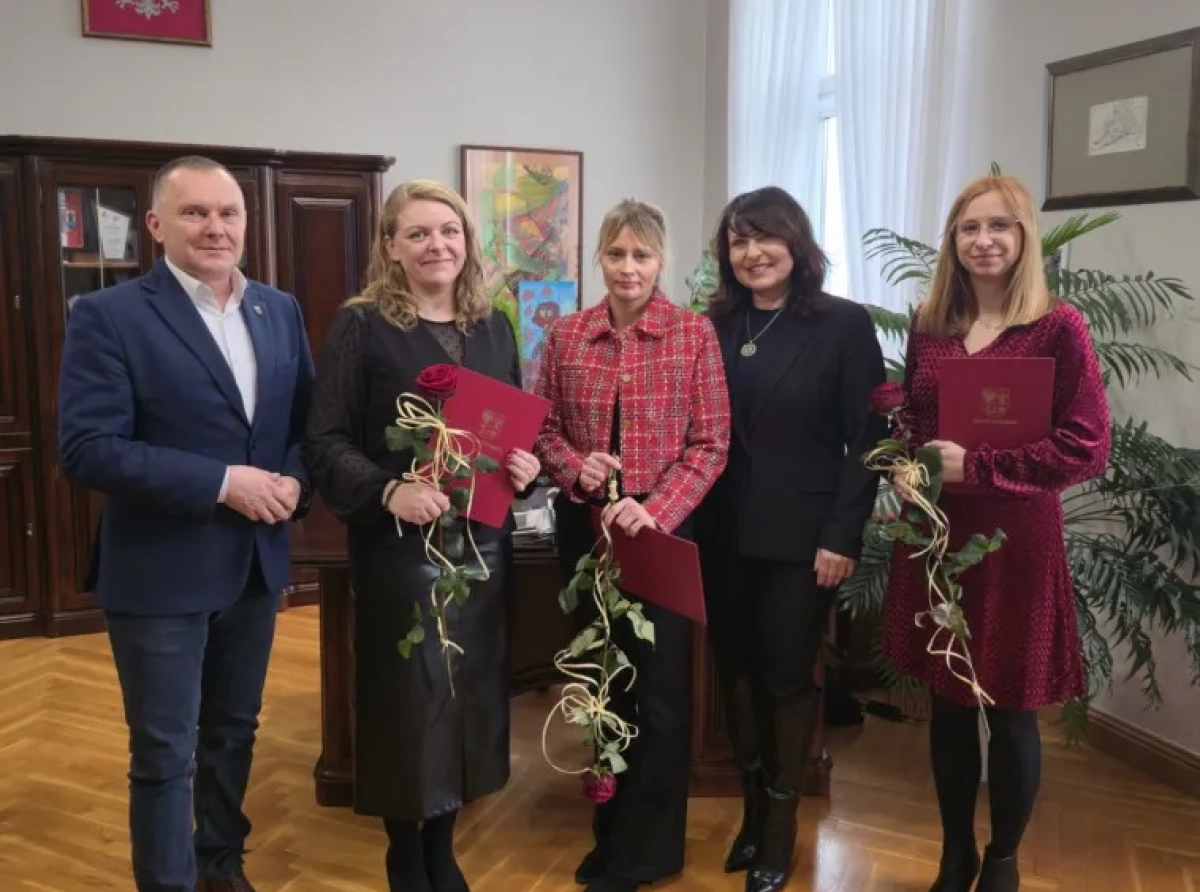 Trzy nauczycielki z awansem