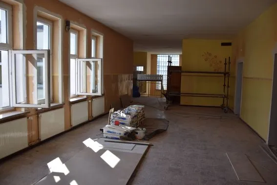 Rozpoczął się remont budynku szkolnego w Kiełczewie