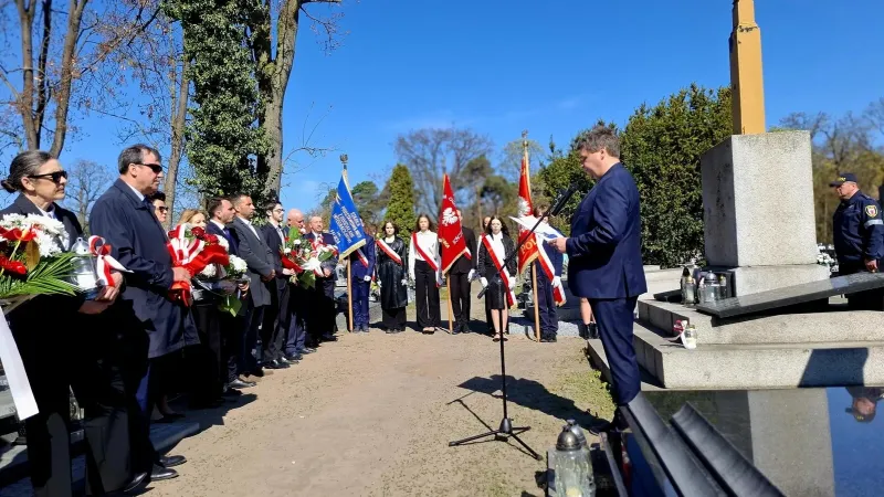 dzien-pamieci-ofiar-zbrodni-katynskiej-2