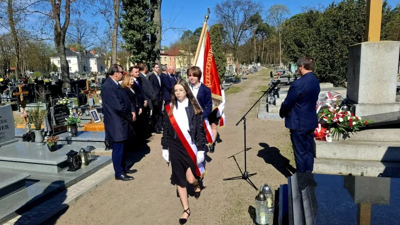 dzien-pamieci-ofiar-zbrodni-katynskiej-27