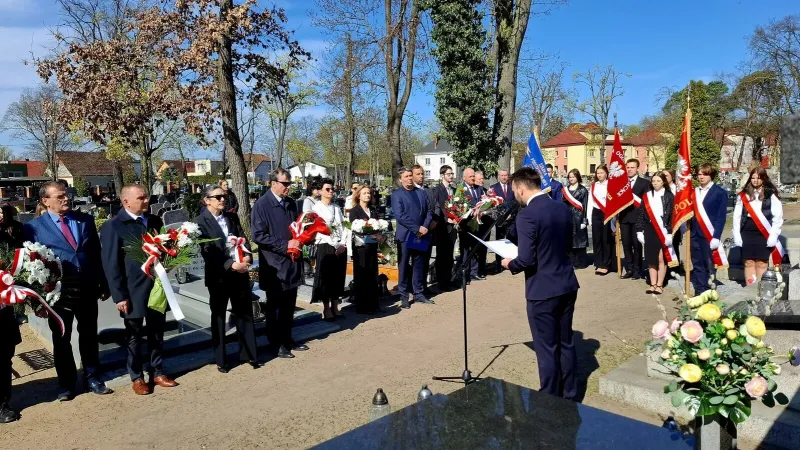 dzien-pamieci-ofiar-zbrodni-katynskiej-4