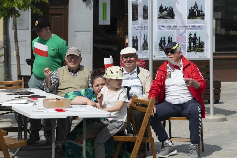 obchody-swieta-konstytucji-3-maja-na-koscianskim-rynku-34