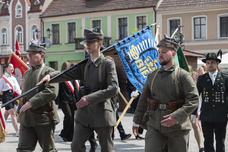 obchody-swieta-konstytucji-3-maja-na-koscianskim-rynku-35