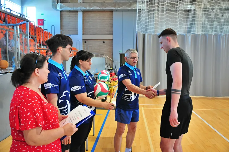 vii-koscianska-siatkowka-sportowa-rywalizacja-na-wysokim-poziomie-237