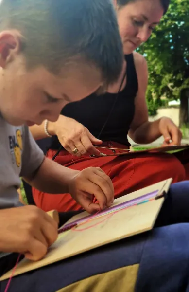 w-parku-pod-kasztanami-czas-na-chwile-sie-zatrzymal-7