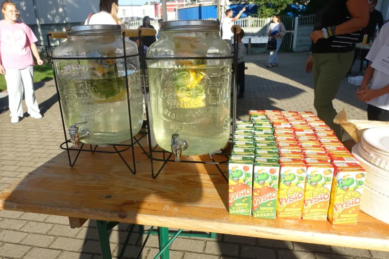 iv-bieg-czworki-rekordowa-frekwencja-i-spoleczne-swieto-na-stadionie-w-koscianie-6 iv-bieg-czworki-rekordowa-frekwencja-i-spoleczne-swieto-na-stadionie-w-koscianie-6