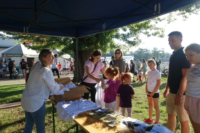 iv-bieg-czworki-rekordowa-frekwencja-i-spoleczne-swieto-na-stadionie-w-koscianie-8 iv-bieg-czworki-rekordowa-frekwencja-i-spoleczne-swieto-na-stadionie-w-koscianie-8